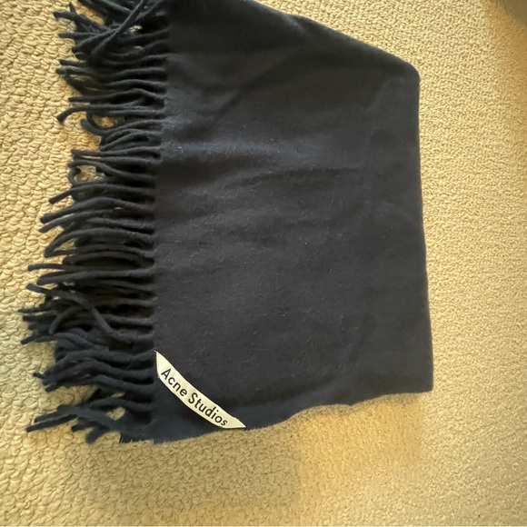 Gorgeous Acne studios oversized scarf unisex - Picture 5 of 5